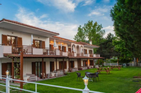 Гостиница Maria Village  Вурвуру